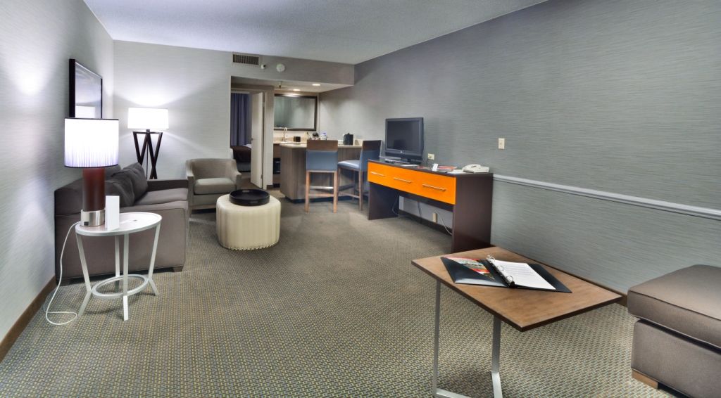 Embassy Suites By Hilton Denver Central Park Room photo